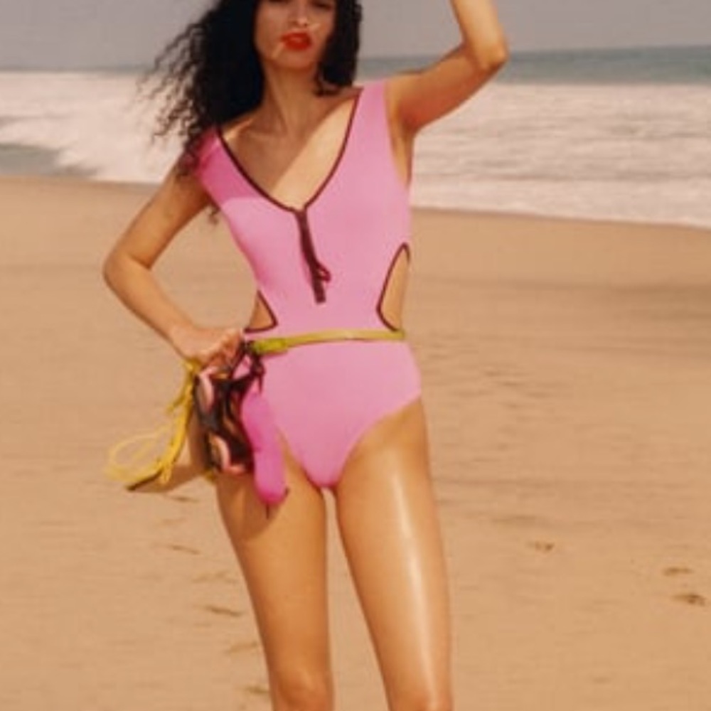 {Zara} Brand New Cut Out One Piece Swimsuit